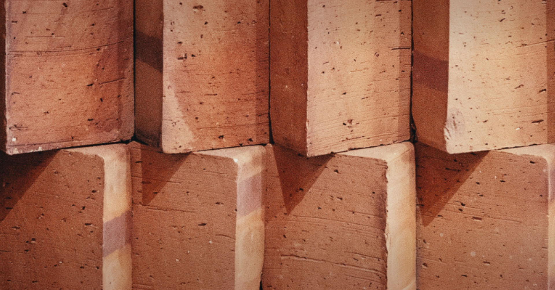 the use of natural materials, organic shapes and textures is typical for our projects, they inspire us during the design work